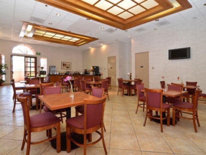 Homewood Suites By Hilton San Diego Central Restoran gambar